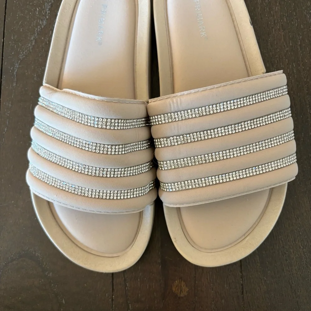 Primark Taupe‎ Rhinestone Neutral Slides Sandals Women’s Size 10